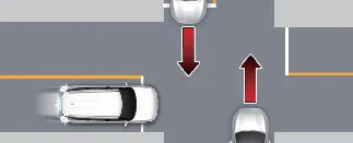 Kia Carnival Junction Crossing function detecting cross-traffic at intersections