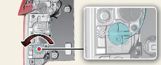 Accessing the Kia Carnival rear turn signal lamp bulb
