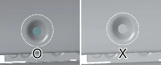 Green visual indicator showing the Kia Carnival seat is locked correctly