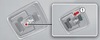 Extracting the rear center seat belt mini tongue in the Kia Carnival
